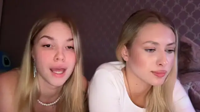 Snapshot of ChristyMarshall chatting on November 13, 8:57 pm ChristyMarshall online show from November 13, 8:57 pm