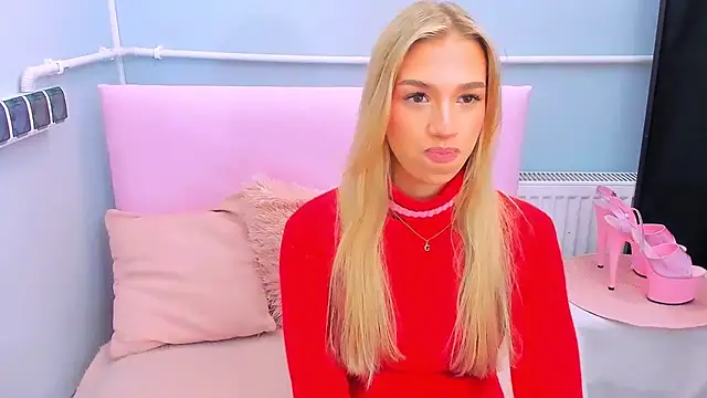 EvetteRose online show from January 8, 4:35 pm