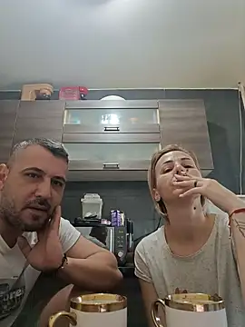 Aly-john1985 online show from January 12, 7:04 am