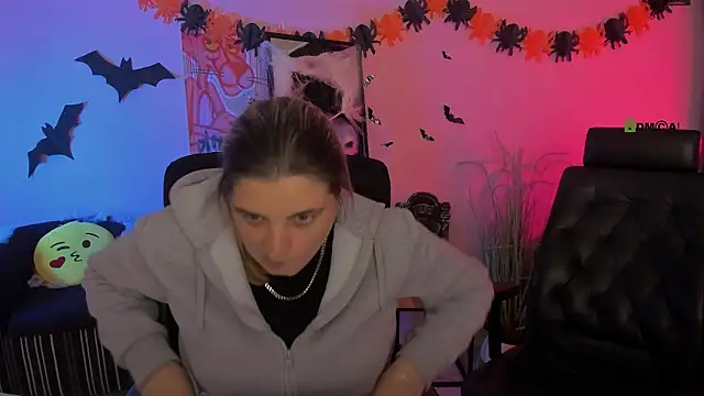 inga gree online show from November 1, 7:52 pm