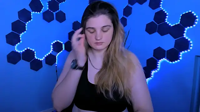 inga gree online show from February 26, 8:42 pm