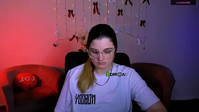 inga gree online show from February 4, 8:15 pm