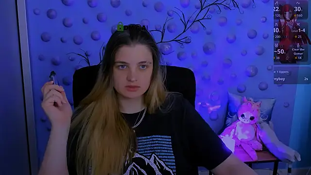 inga gree online show from April 8, 8:10 pm