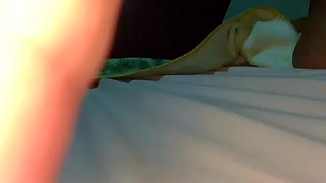 Unique X perience online show from April 1, 5:31 am