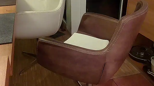 Unique X perience online show from October 6, 11:38 pm