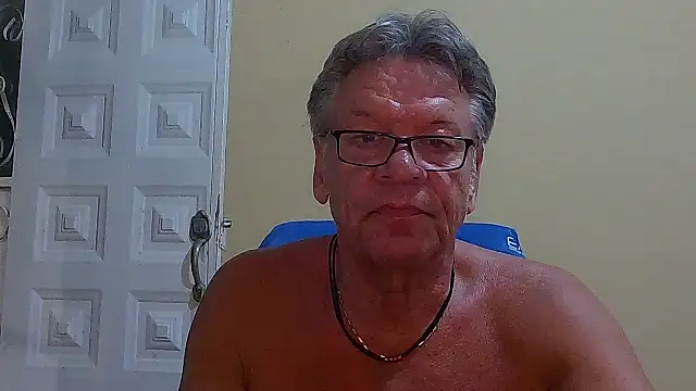 Unique X perience online show from March 21, 4:14 am