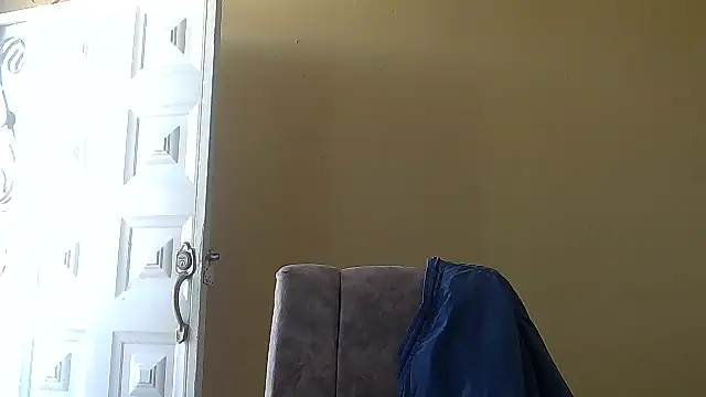 Unique X perience online show from March 18, 1:02 pm