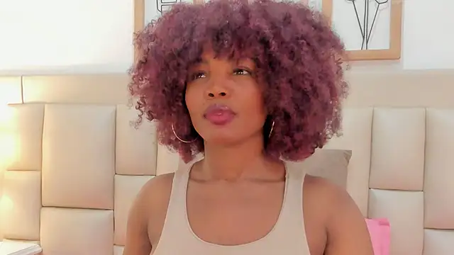 dakhota    online show from October 25, 4:40 pm