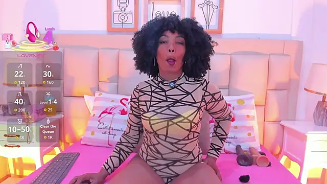 dakhota    online show from February 14, 10:59 am