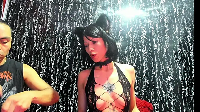 damian and tiana online show from November 2, 8:52 am