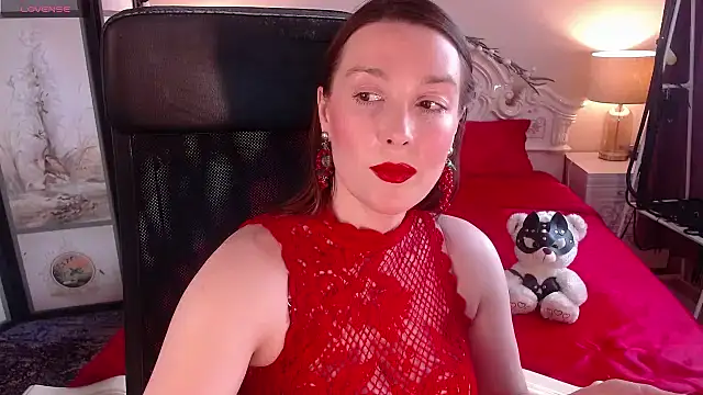 Snapshot of SofiaBimboss chatting on July 18, 2:53 am SofiaBimboss online show from July 18, 2:53 am