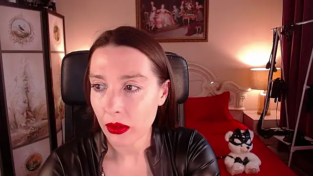 SofiaBimboss online show from December 17, 4:17 am