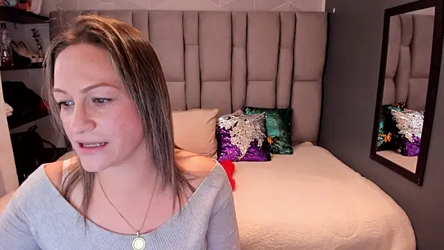 Charlot milf online show from November 10, 11:59 am