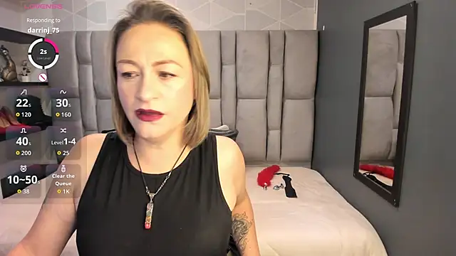 Charlot milf online show from May 30, 11:16 am