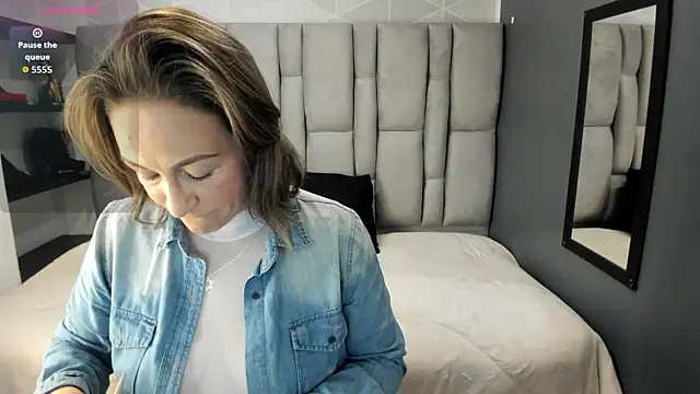 Charlot milf online show from March 26, 11:41 am