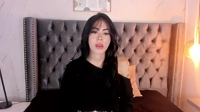 Snapshot of Anya_Belth chatting on July 1, 7:14 pm Anya Belth online show from July 1, 7:14 pm