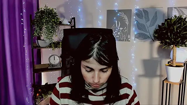 MartaEdams online show from February 10, 6:23 am