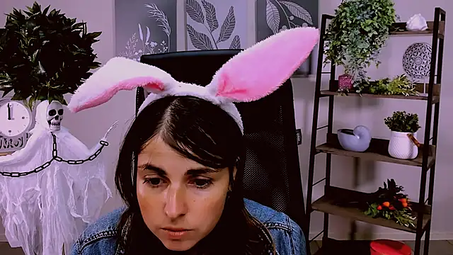 MartaEdams online show from October 28, 6:23 am