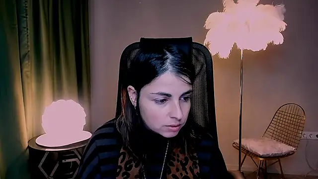 MartaEdams online show from December 5, 8:13 am