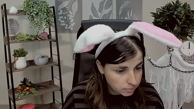 MartaEdams online show from November 6, 6:06 am