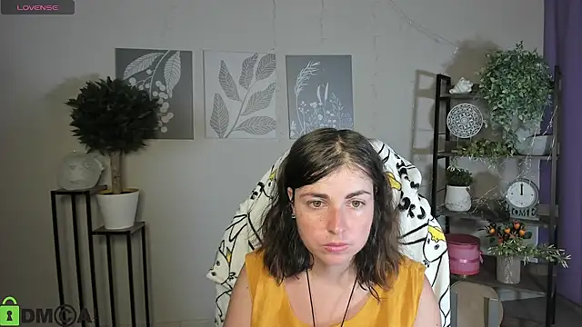 Snapshot of MartaEdams chatting on July 13, 5:07 am MartaEdams online show from July 13, 5:07 am