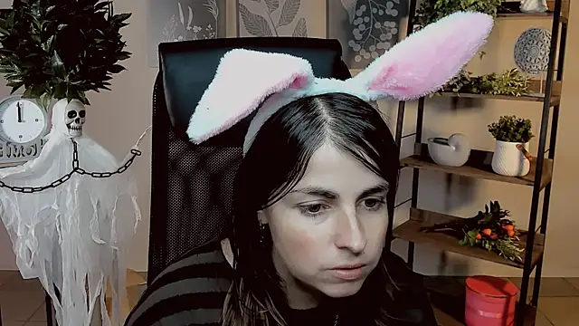 MartaEdams online show from October 30, 6:12 am