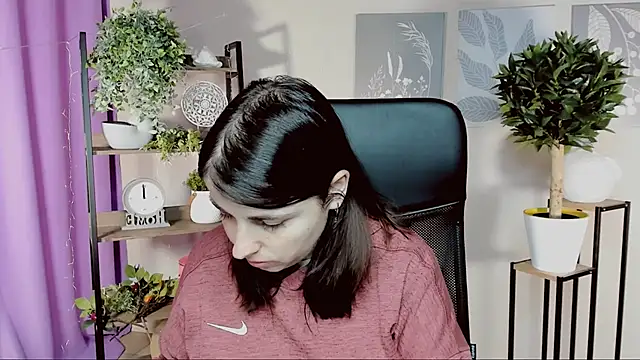 MartaEdams online show from March 9, 5:55 am