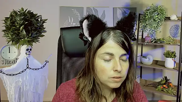 MartaEdams online show from October 24, 6:12 am