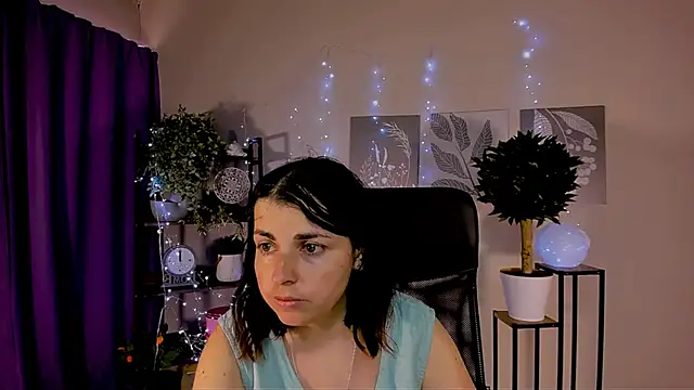 MartaEdams online show from May 18, 9:03 am