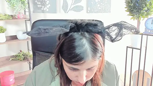 MartaEdams online show from September 25, 6:08 am