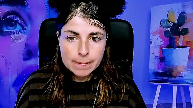 MartaEdams online show from November 11, 6:19 am