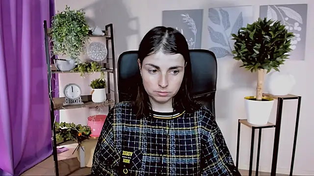 MartaEdams online show from March 31, 6:04 am