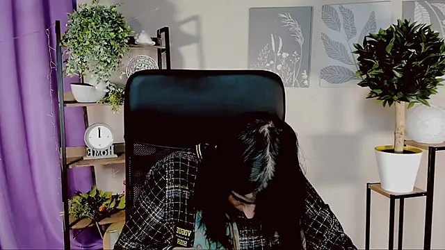 MartaEdams online show from March 18, 6:16 am