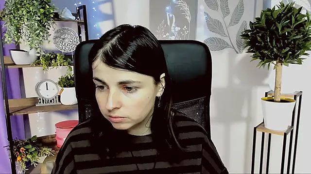 MartaEdams online show from February 17, 6:22 am