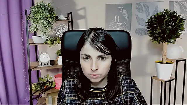 MartaEdams online show from March 10, 6:28 am