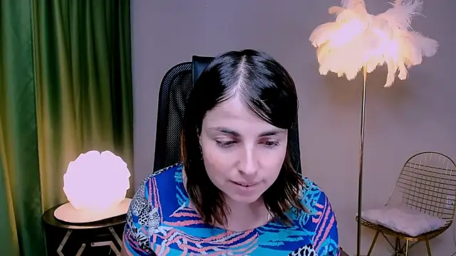 MartaEdams online show from November 28, 6:13 am