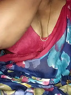 Snapshot of Mia-Telugu chatting on February 24, 2:34 am Mia-Telugu online show from February 24, 2:34 am