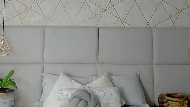 SamayRyann online show from May 23, 1:43 pm