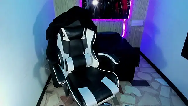 miaa scott7 online show from February 10, 10:42 pm