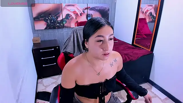 Snapshot of miaa_scott7 chatting on May 15, 8:07 pm miaa scott7 online show from May 15, 8:07 pm