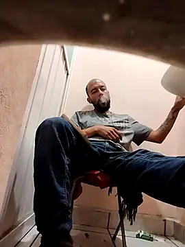 Snapshot of wolfsexmxn chatting on September 21, 7:46 am wolfsexmxn online show from September 21, 7:46 am