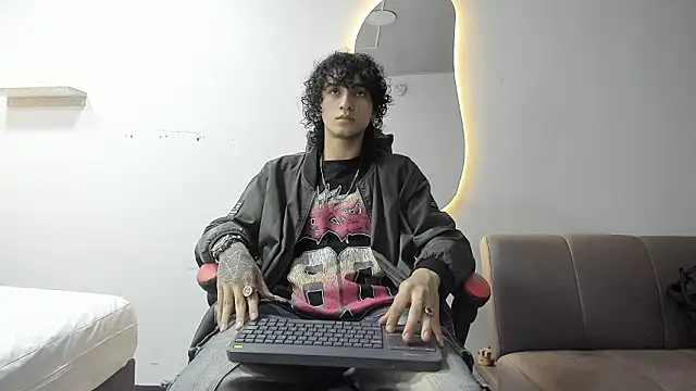 JackesTaylor online show from February 22, 6:16 am