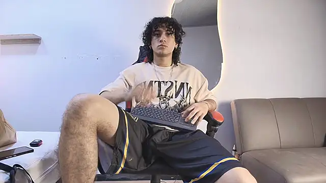 JackesTaylor online show from February 12, 5:51 am