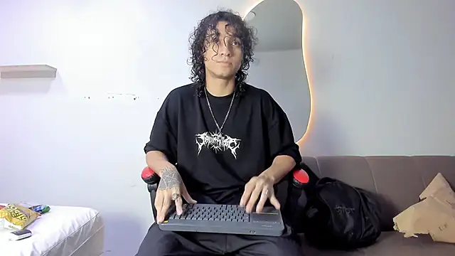JackesTaylor online show from March 24, 5:29 am