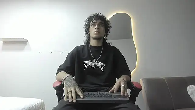 JackesTaylor online show from February 2, 6:12 am