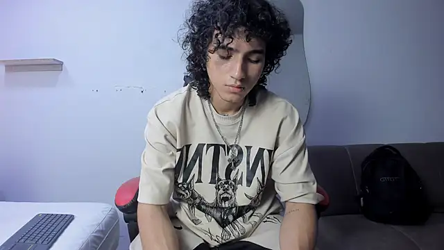 JackesTaylor online show from April 15, 6:08 am