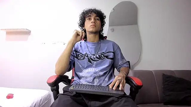 JackesTaylor online show from January 12, 7:04 am