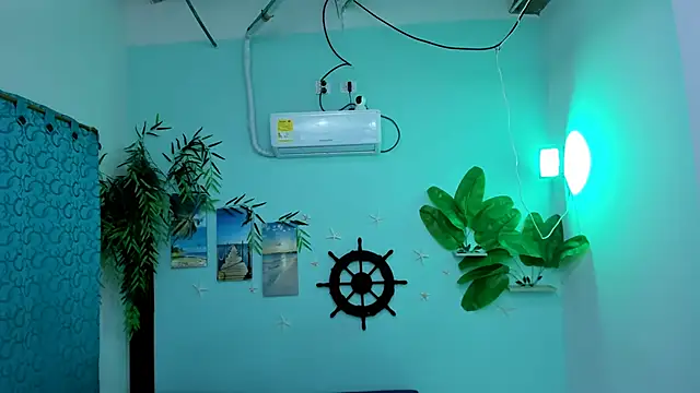 eladyrous98 online show from November 29, 7:08 am