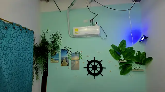 eladyrous98 online show from February 22, 2:41 pm