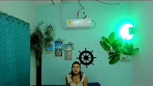 eladyrous98 online show from November 5, 1:58 pm